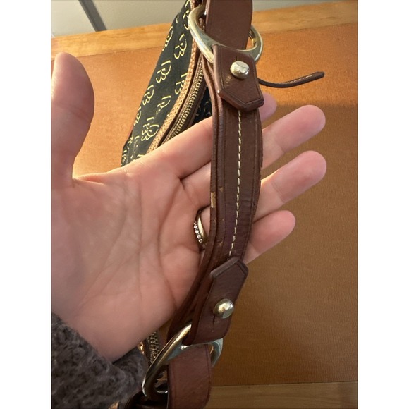 Dooney & Bourke Signature Crescent Shoulder Bag Brown Beige Canvas Leather Trim - Picture 6 of 16